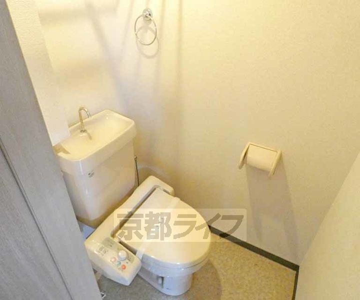 京都府京都市下京区上三之宮町の賃貸マンションの内装