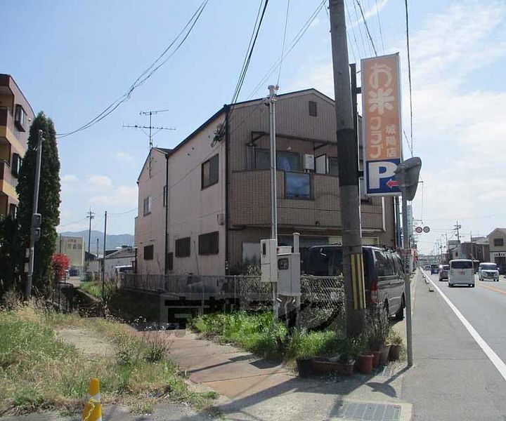 メゾン長池205の外観