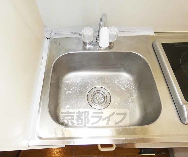 エスポワール桃山210のキッチン