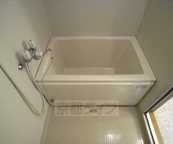 京都府京都市伏見区桃山町和泉の賃貸マンションの風呂