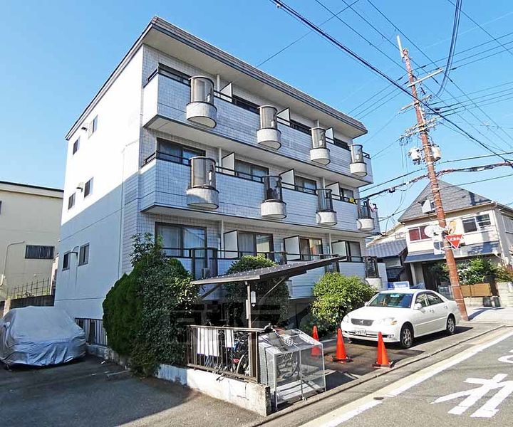 京都府京都市伏見区新町1丁目の賃貸マンションの外観