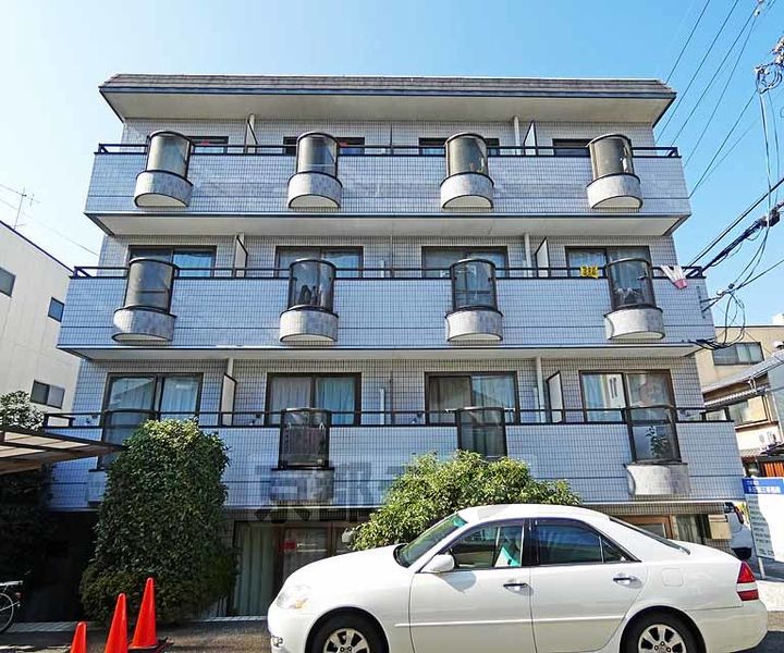 京都府京都市伏見区新町1丁目の賃貸マンションの外観