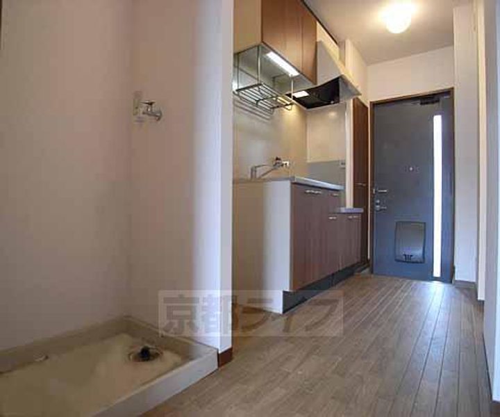 グランシード桃山202の居間