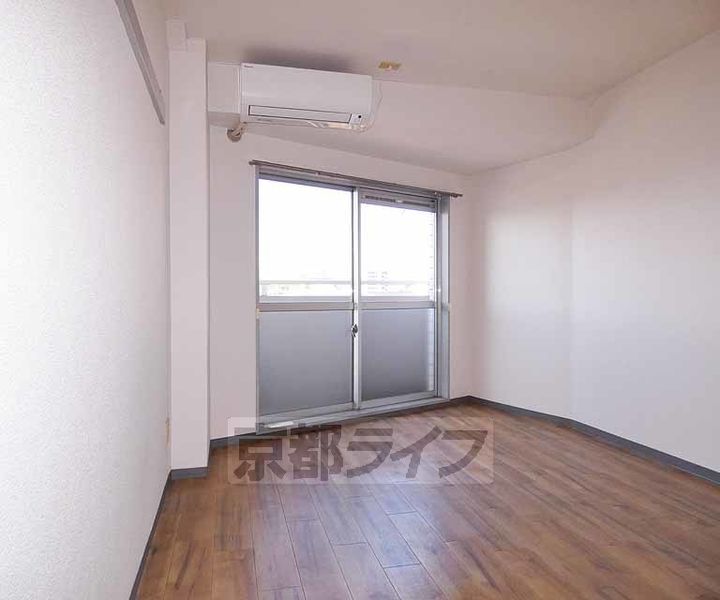 サンライズ88402の居間