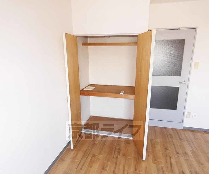 サンライズ88402の内装