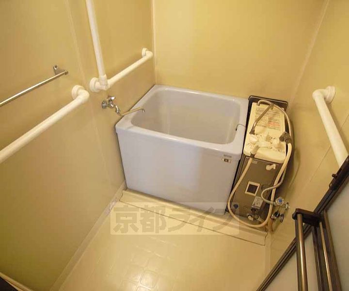 パールハイツイナリ2062の風呂