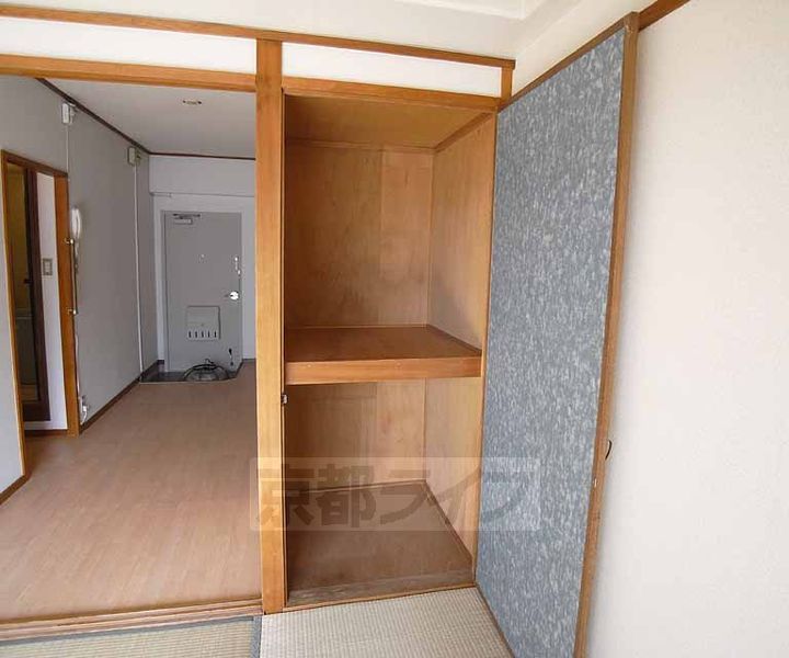 パールハイツイナリ2062の内装