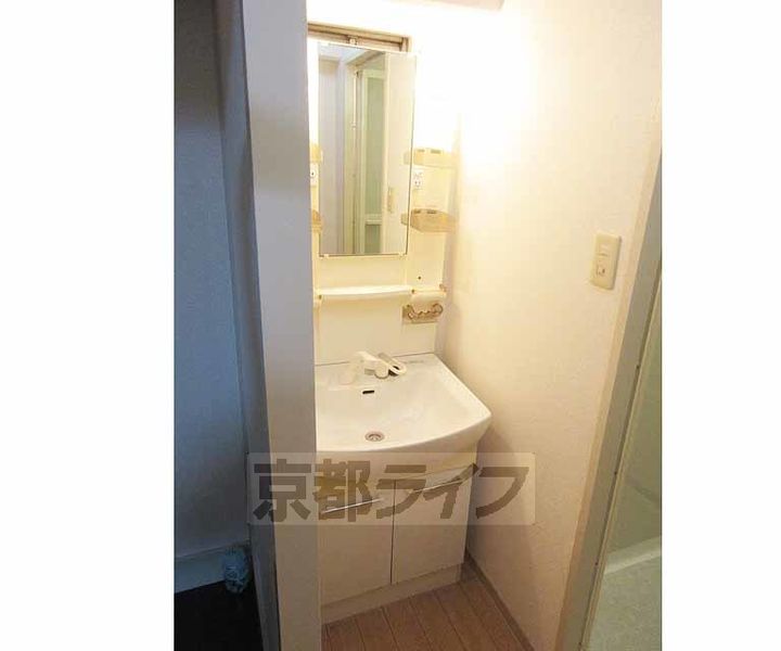 京都府京都市伏見区小栗栖牛ケ淵町の賃貸マンションの内装