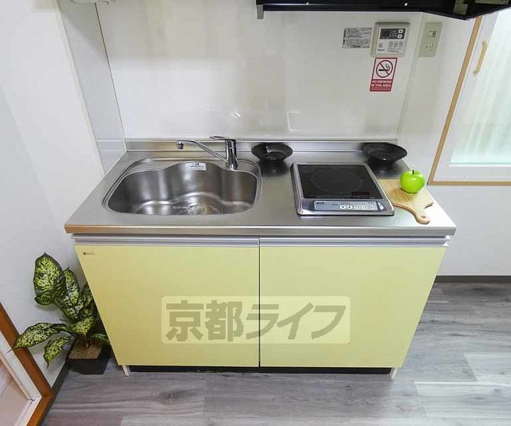 RUFF京町103のキッチン