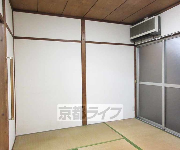 京都府京都市山科区大宅古海道町(一戸建)の賃貸物件1の居間