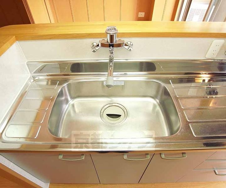 京都府京都市伏見区深草仙石屋敷町の賃貸マンションのキッチン