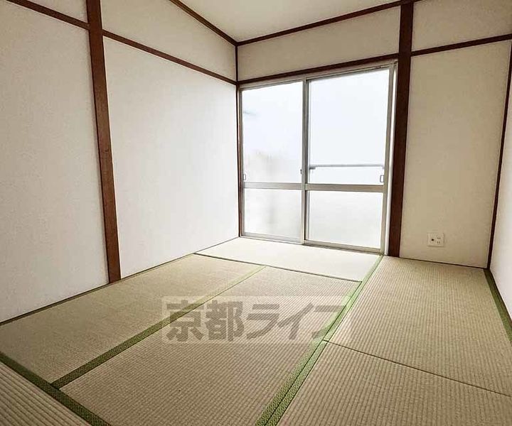 HOUSE SUGA102の居間