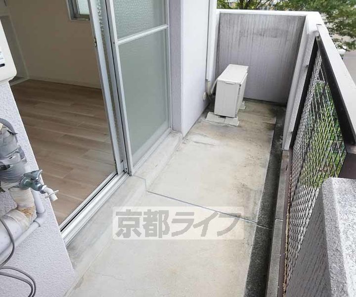 京都府京都市伏見区桃山町鍋島の賃貸マンションの内装