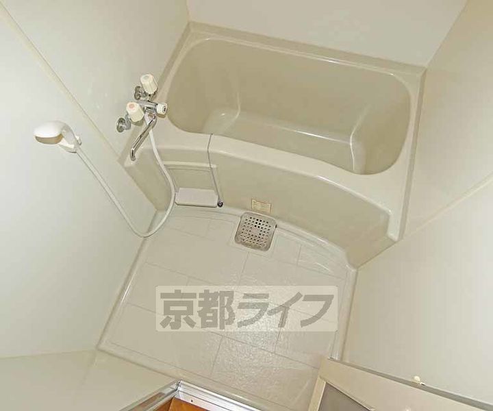 京都府京都市伏見区深草キトロ町の賃貸マンションの風呂