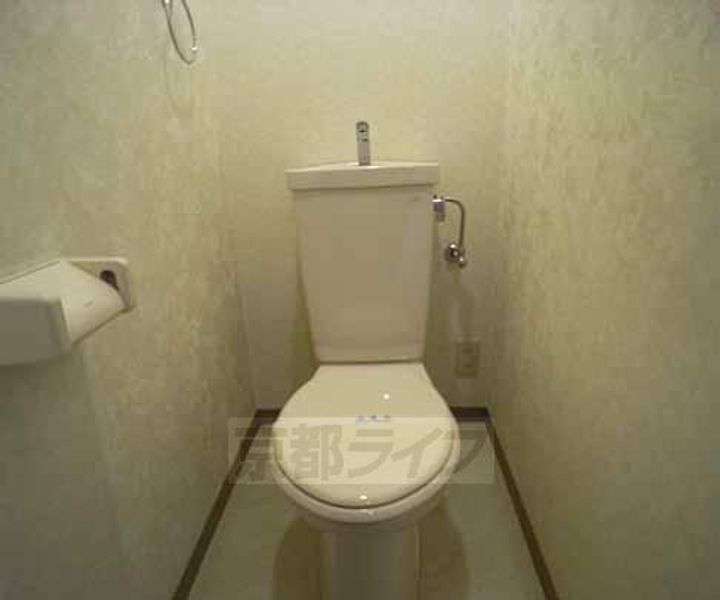 京都府京都市伏見区新町11丁目の賃貸マンションの内装