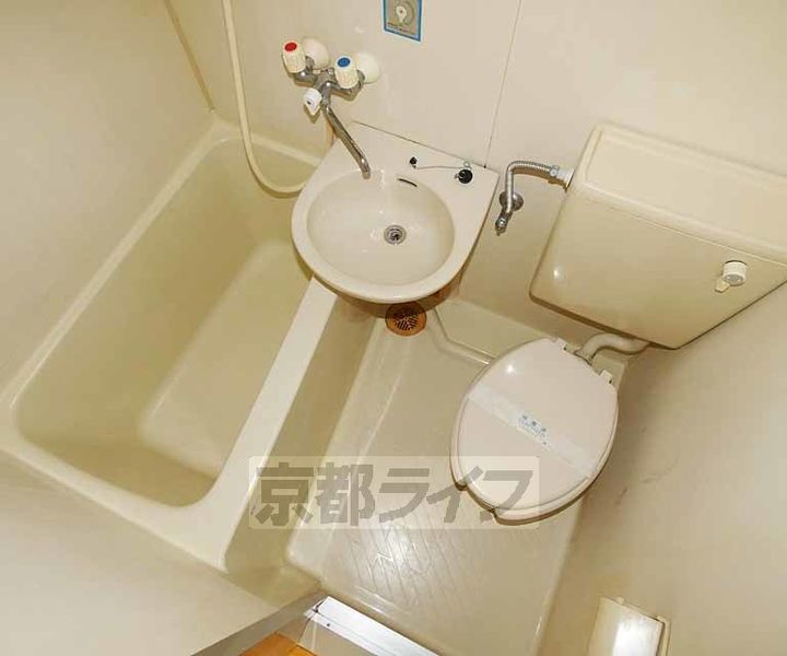 バンベール伏見302の風呂