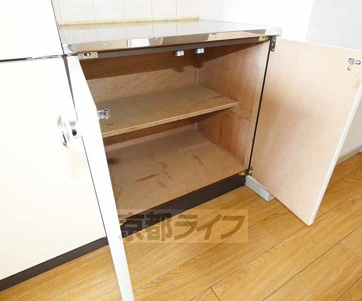 バンベール伏見302の内装