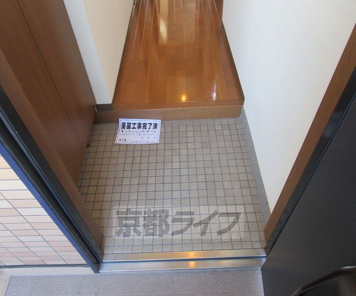 ラスヌベスの玄関