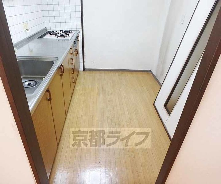 桂坂山荘402のキッチン