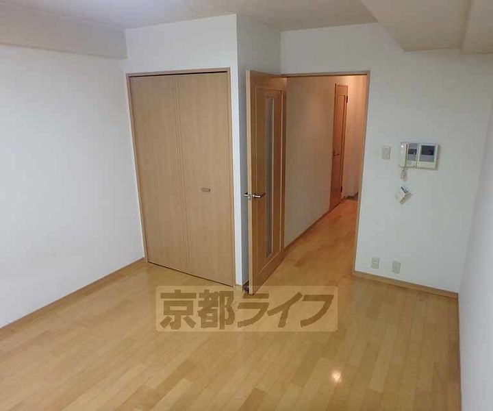 ランブラス桂水築町の居間