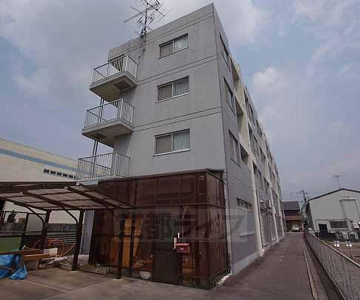 京都府宇治市槇島町三十五の賃貸マンションの外観