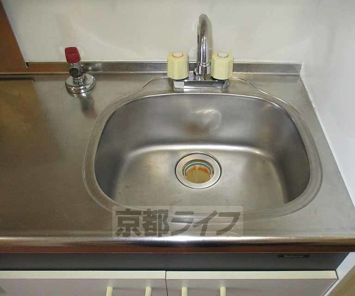 京都府宇治市槇島町三十五の賃貸マンションのキッチン