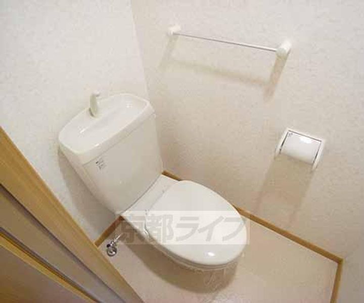 ル・ソレイユ桂川104の内装