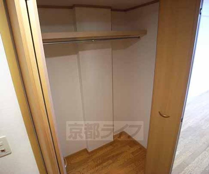 ル・ソレイユ桂川104の内装