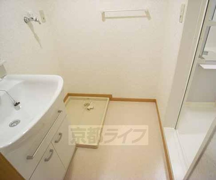 ル・ソレイユ桂川104の内装