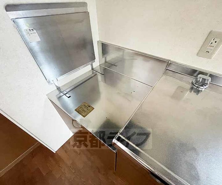 セジュールハピネスC-102のキッチン