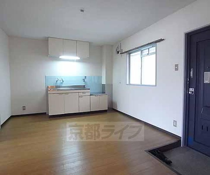 京都府京都市西京区上桂東ノ口町の賃貸マンションのキッチン