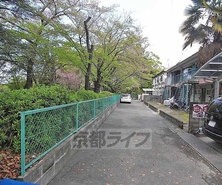 竹王荘210の周辺