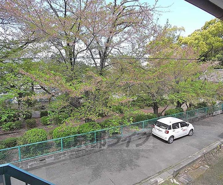 竹王荘210の周辺