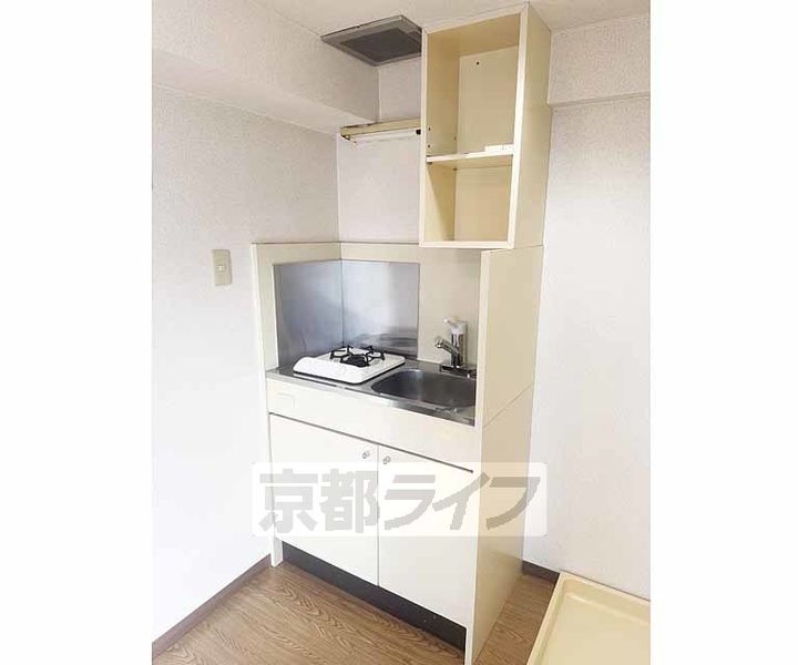 京都府京都市山科区音羽役出町の賃貸マンションのキッチン