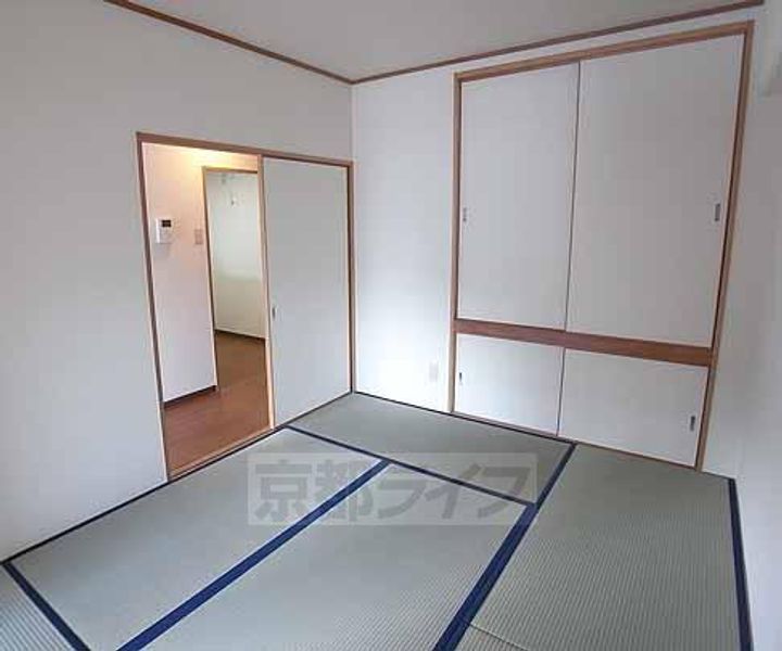 モイセス桜木の居間