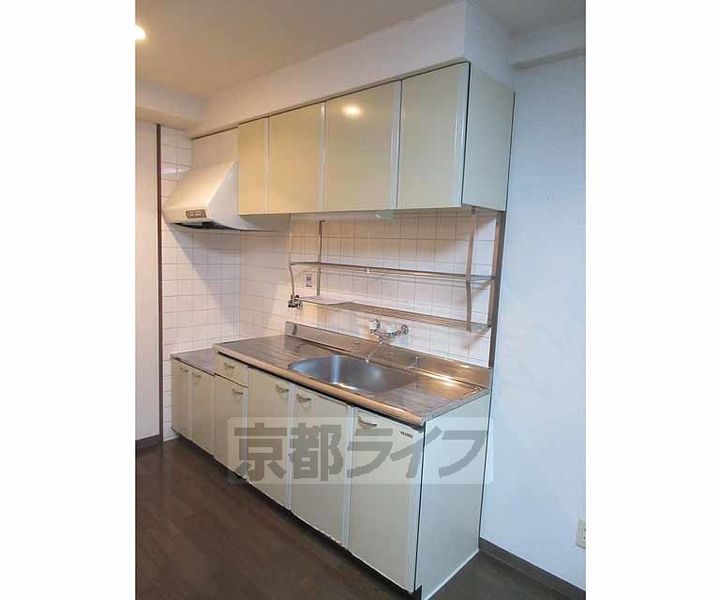 ヤマシナアーバンコテージのキッチン