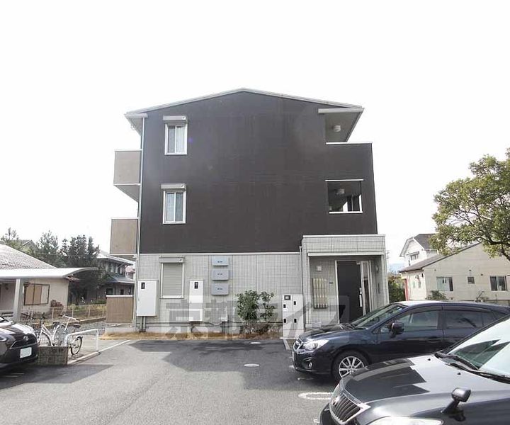 セレンディピティ堅田の外観