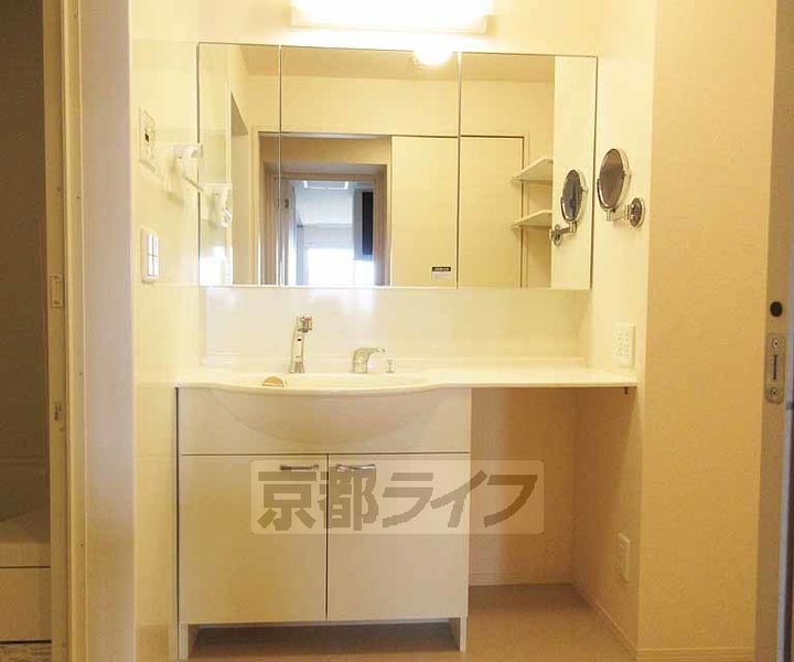 セレンディピティ堅田の内装