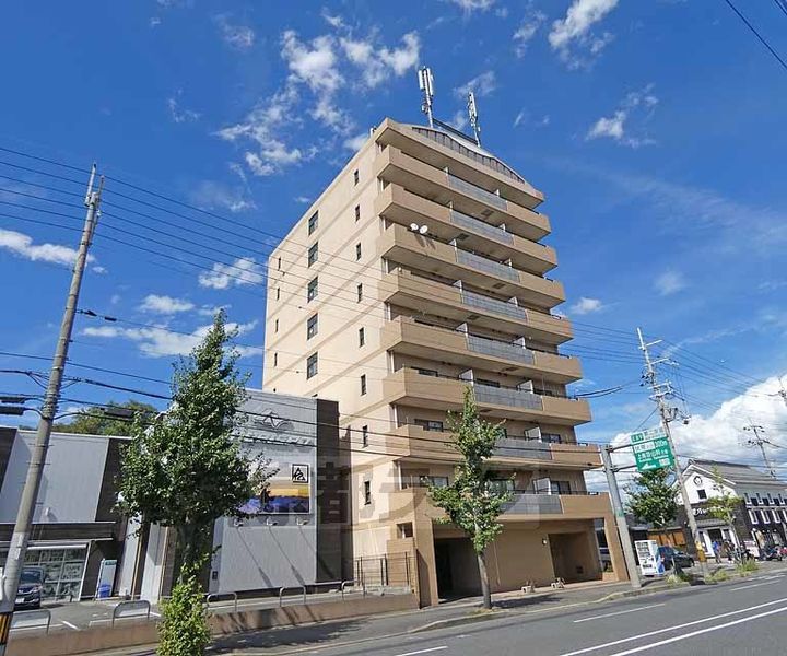 京都府京都市伏見区横大路下三栖城ノ前町の賃貸マンションの外観