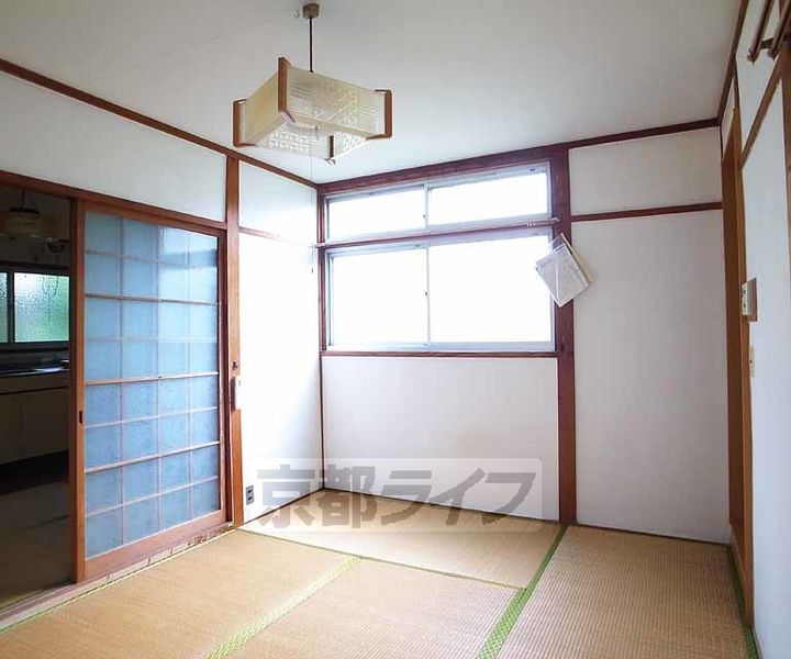 松山荘10の居間