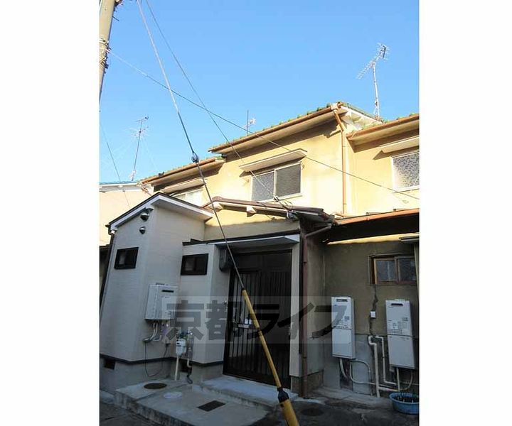 京都府京都市山科区西野山中臣町(一戸建)の賃貸物件の外観