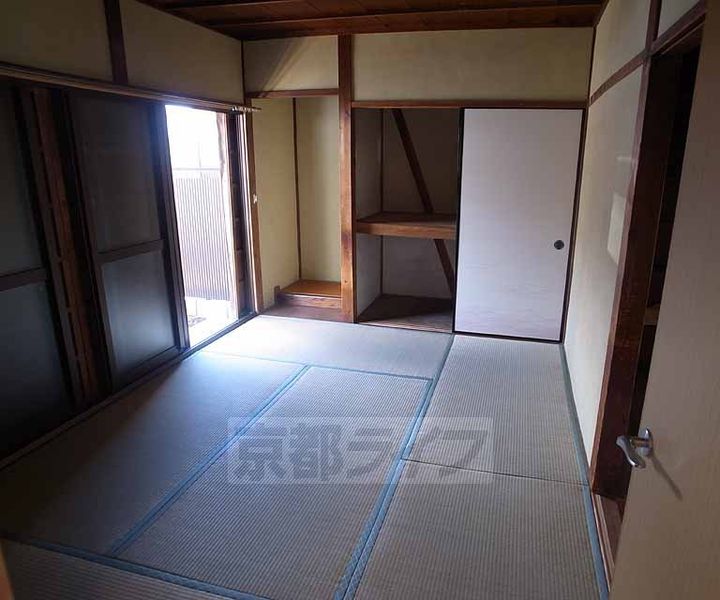京都府京都市山科区西野山中臣町(一戸建)の賃貸物件の居間
