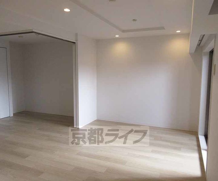 パインフィールド洛東の居間