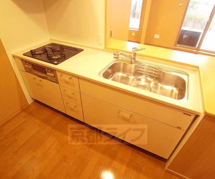 パインフィールド洛東のキッチン