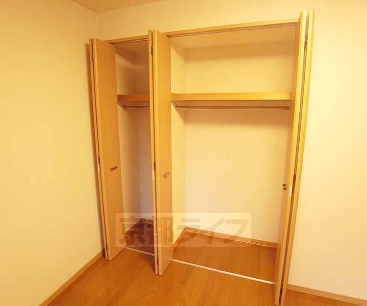 パインフィールド洛東の内装