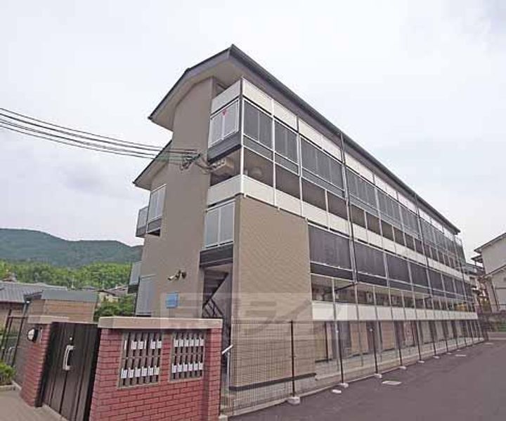 レオパレスOKANISHIの外観