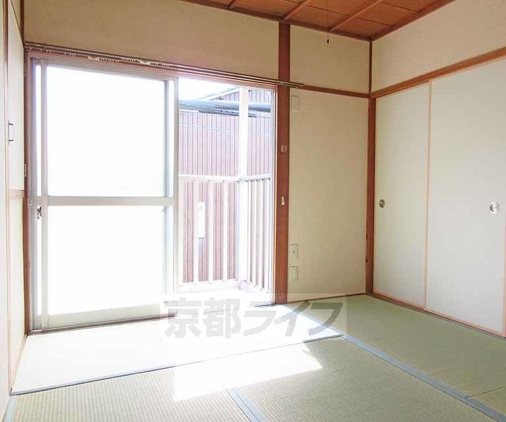 京都府京都市山科区東野南井ノ上町(一戸建)の賃貸物件の居間