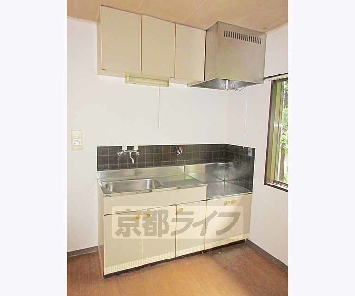 ハウス高岩101のキッチン