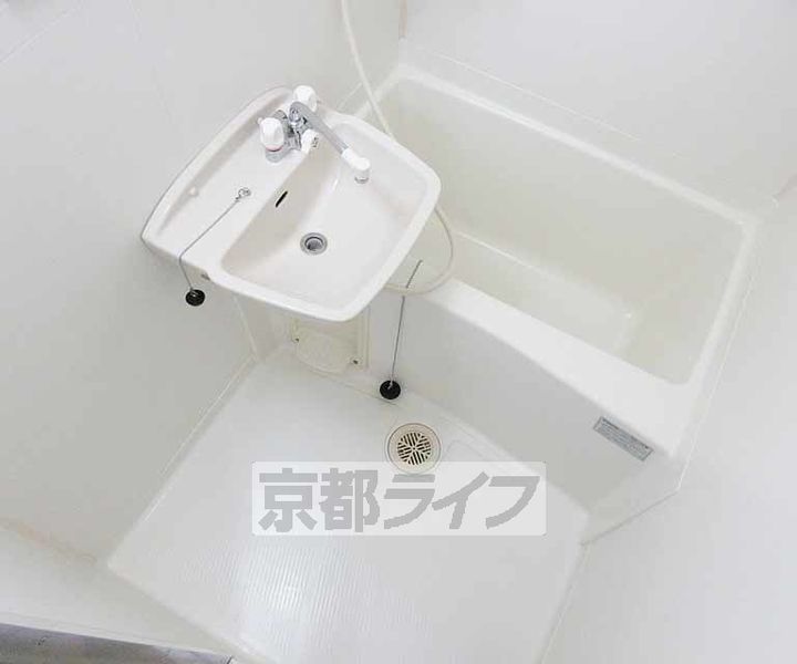 ワイズアクアーリオ201の風呂