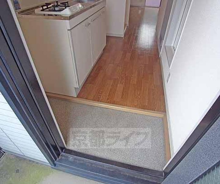 ディアス北花山Ⅱ105の玄関